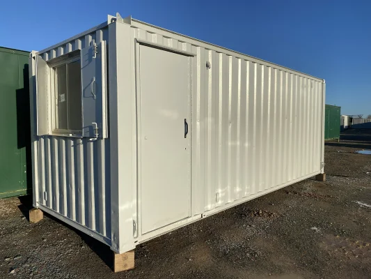  - Ref: 3524 - 21'x8' Cabins up to 24' Long