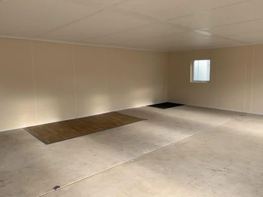  - Ref: 2001 - 8.6m x 6.6m Modular Building