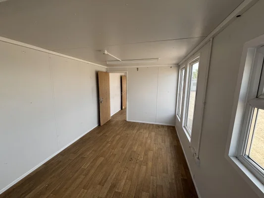  - Ref: 3937 - 32 x 10 Cabin