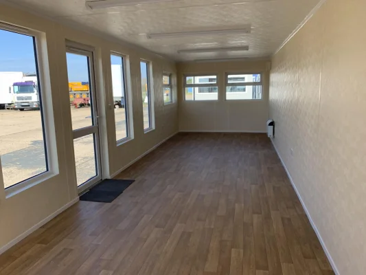  - Ref: 2245 - 32 x 10 Marketing Suites