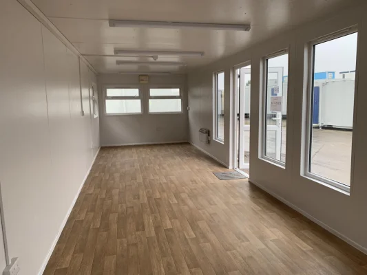  - Ref: 2247 - 32 x 10 Cabin