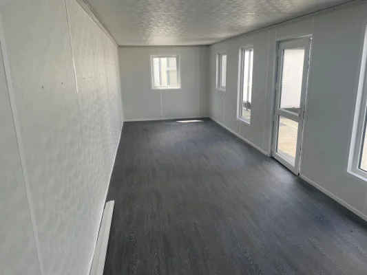  - Ref: 2402 - 32 x 10 Cabin