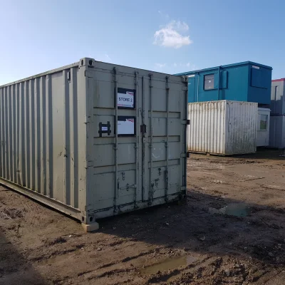  - Ref: 3390 - 30'x8' Container