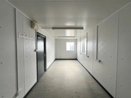  - Ref: 3469 - 24'x9' Cabins up to 24' Long