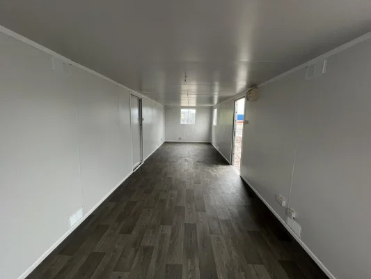  - Ref: 3505 - 32'x10' Cabin