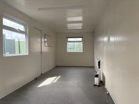  - Ref: 3680 - 24'x9' Cabins up to 24' Long
