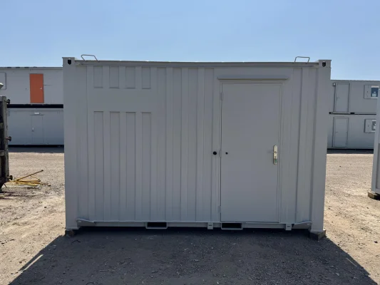  - Ref: 3697 - 12'x8' Cabins up to 24' Long