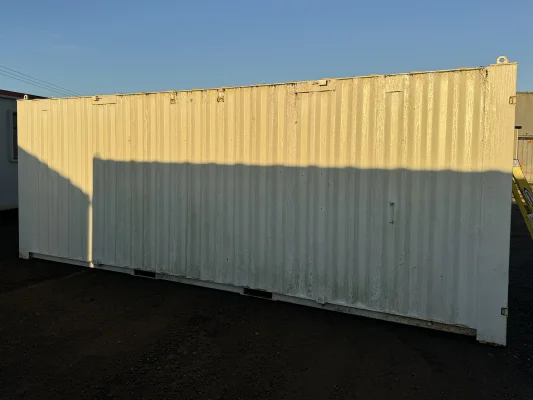  - Ref: 3780 - 21'x8' Container
