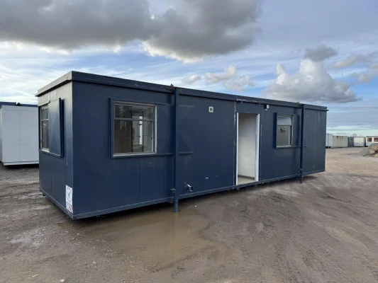  - Ref: 3856 - 32'x10' Cabin