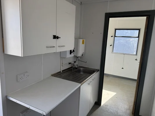  - Ref: 3856 - 32'x10' Cabin