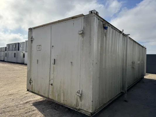  - Ref: 3891 - 32'x10' Container