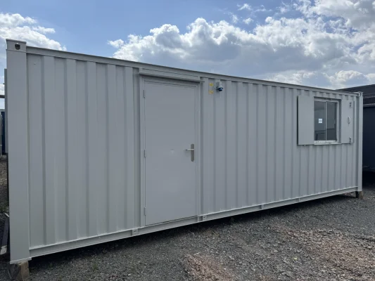  - Ref: 3894 - 24'x9' Cabins up to 24' Long