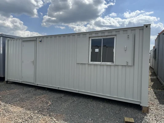  - Ref: 3894 - 24'x9' Cabins up to 24' Long