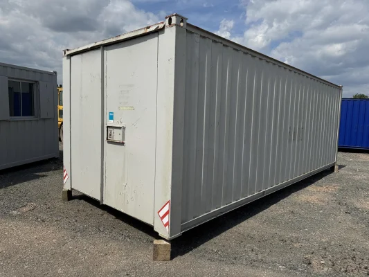  - Ref: 3954 - 24'x9' Container