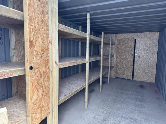  - Ref: 3955 - 24'x9' Container