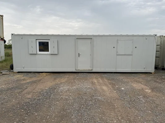  - Ref: 3959 - 32'x10' Cabin