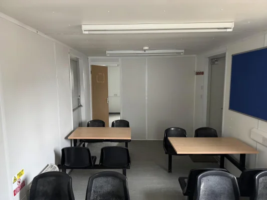  - Ref: 3959 - 32'x10' Cabin