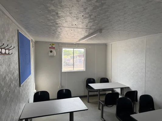  - Ref: 3859 - 32'x10' Cabin