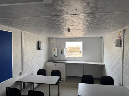  - Ref: 3859 - 32'x10' Cabin
