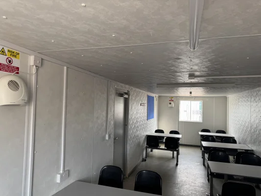  - Ref: 3859 - 32'x10' Cabin
