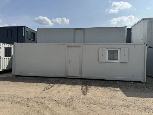  - Ref: 3958 - 32'x10' Cabin