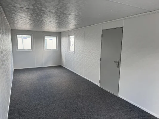  - Ref: 3807 - 32'x10' Cabin