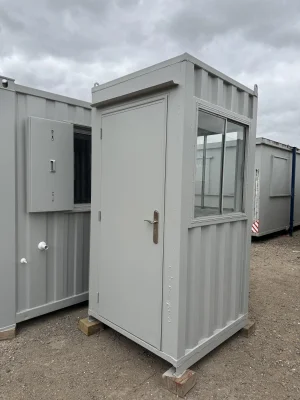  - Ref: 4042 - 6' x 4'  Cabins up to 24' Long