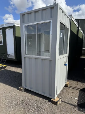  - Ref: 4056 - 4' x 4' Cabins up to 24' Long
