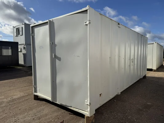  - Ref: 4154 - 21'x8' Container
