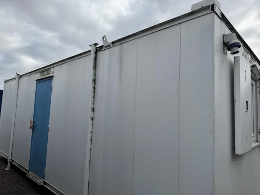  - Ref: 4110 - 24'x9' Cabins up to 24' Long