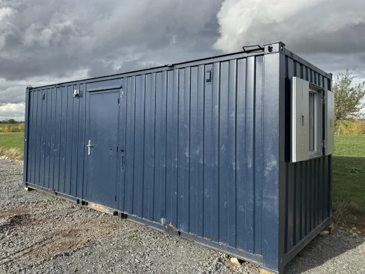  - Ref: 4124 - 21'x8' Cabins up to 24' Long