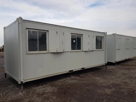  - Ref: 3508 - 21'x8' Cabins up to 24' Long