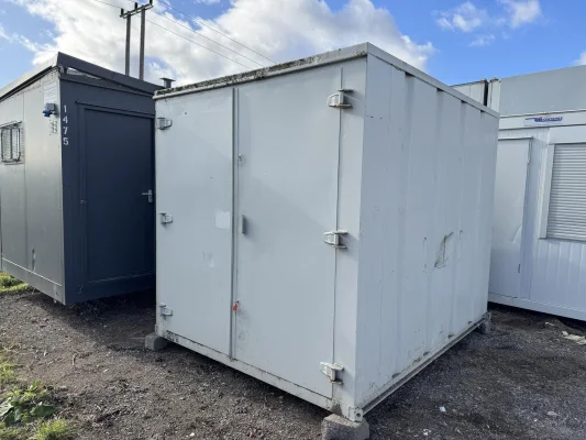 - Ref: 4157 - 10' x 8' Container