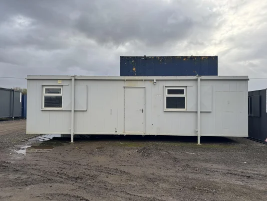 - Ref: 4159 - 32'x10' Cabin