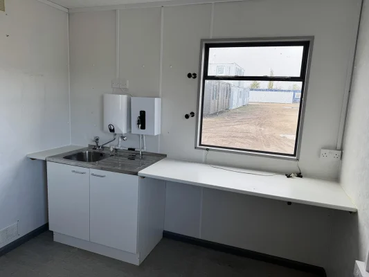 - Ref: 4158 - 32'x10' Cabin