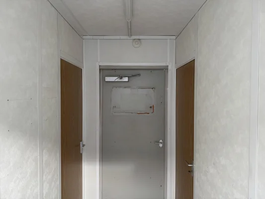 - Ref: 4158 - 32'x10' Cabin