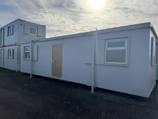 - Ref: 4117 - 32'x10' Cabin