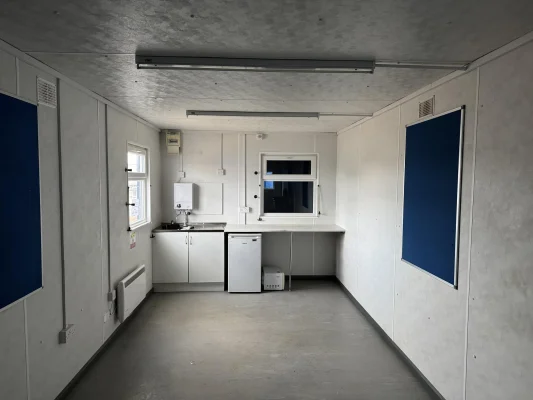 - Ref: 4115 - 32'x10' Cabin