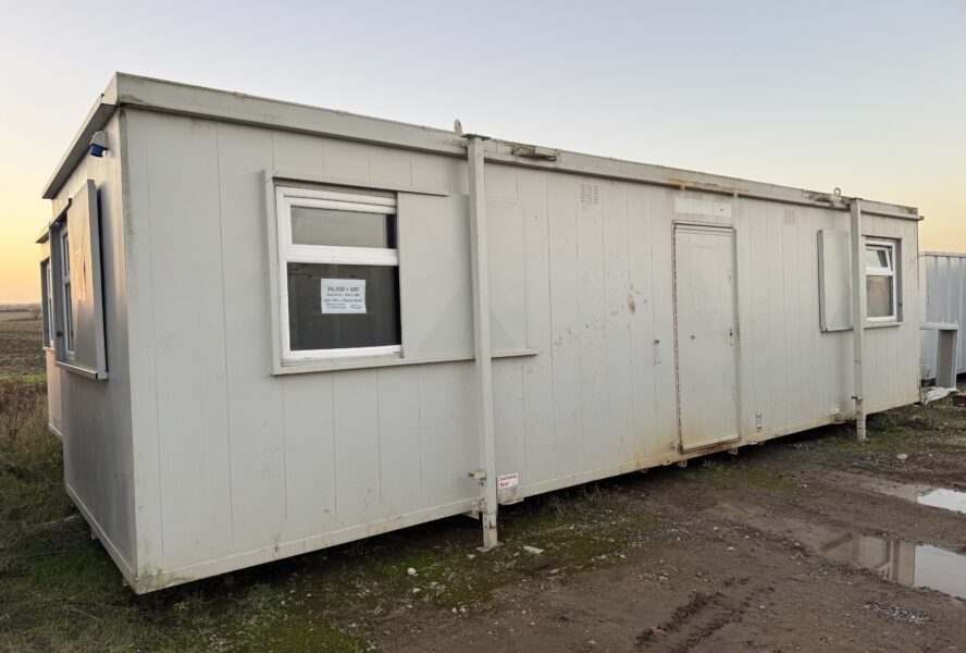 Thurston Jackleg Cabin – 32’x10′